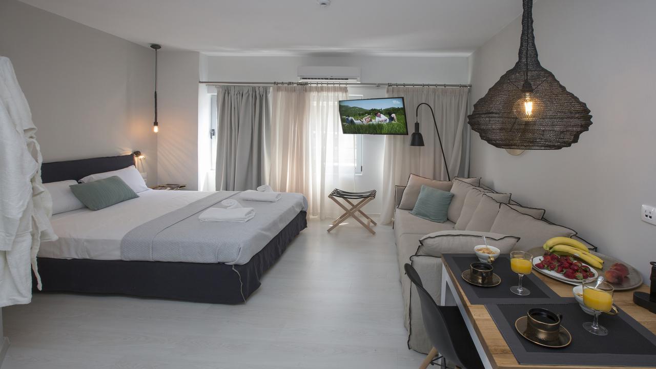 Ermou Stylish Suites By Ghh Aten Exteriör bild